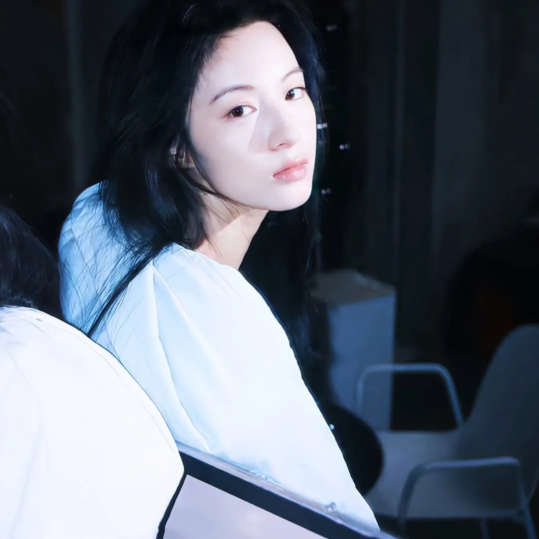 女仆们